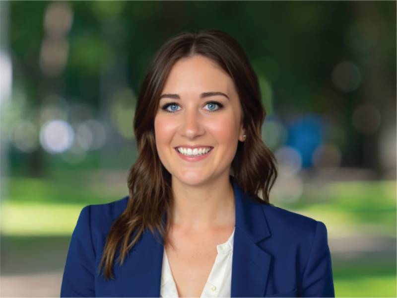 Headshot Amy Dirienzo