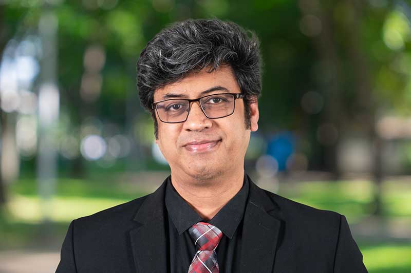 Headshot of Kazi Khoda