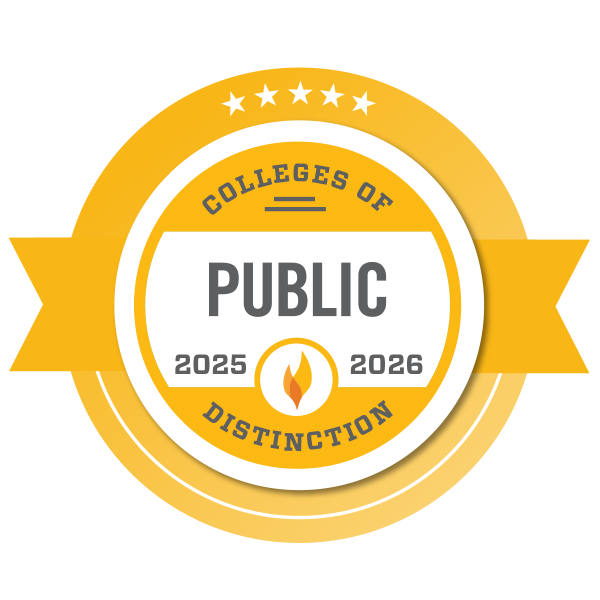 Colleges of Public Distinction 2025-2026 recognition badge.