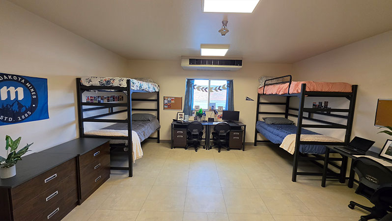 Peterson Quad Room